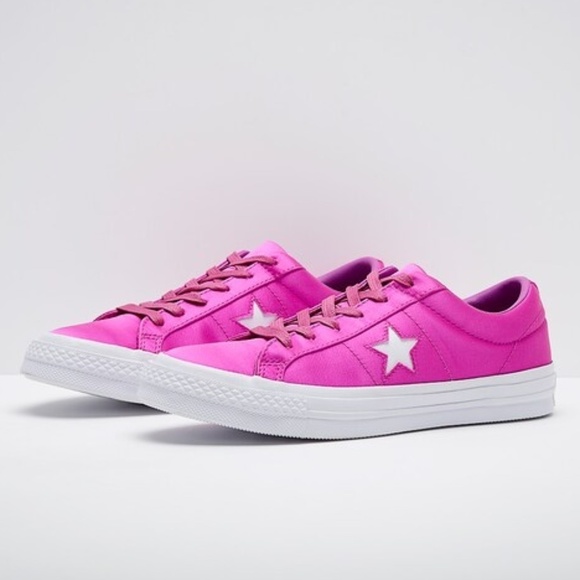 LAST ONE!! New Converse One Star OX Sneakers Size 6 - Picture 1 of 13